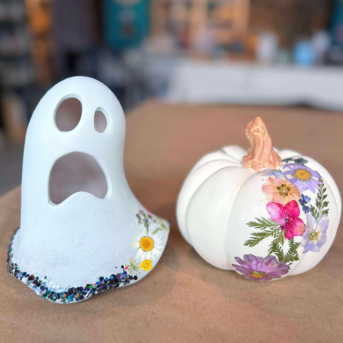 9/17/2025 - Wednesday (6:00pm) Fall Florals Ceramic Workshop - TEEN/TWEEN FRIENDLY!