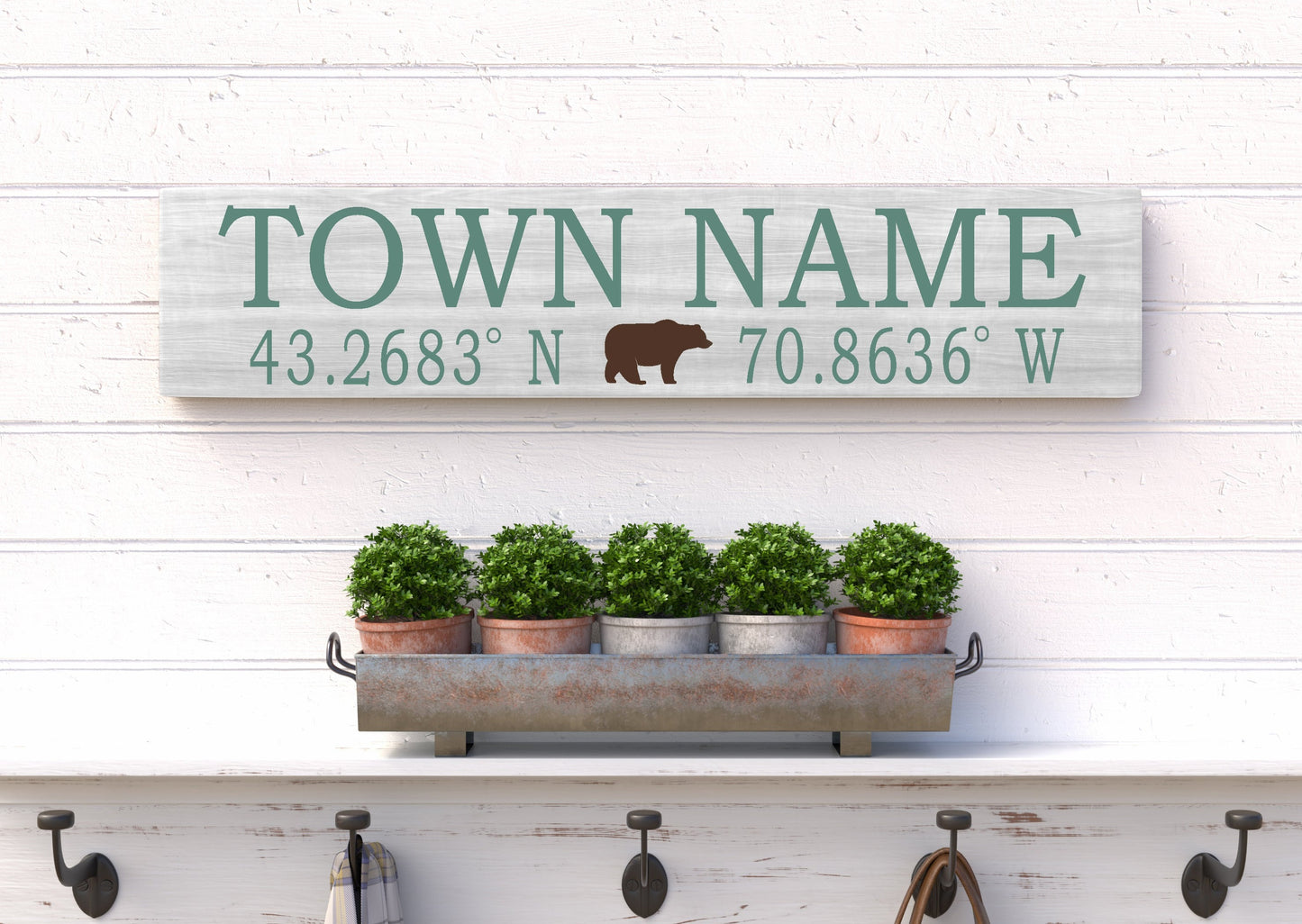 6x18 Town Name w/ Bear