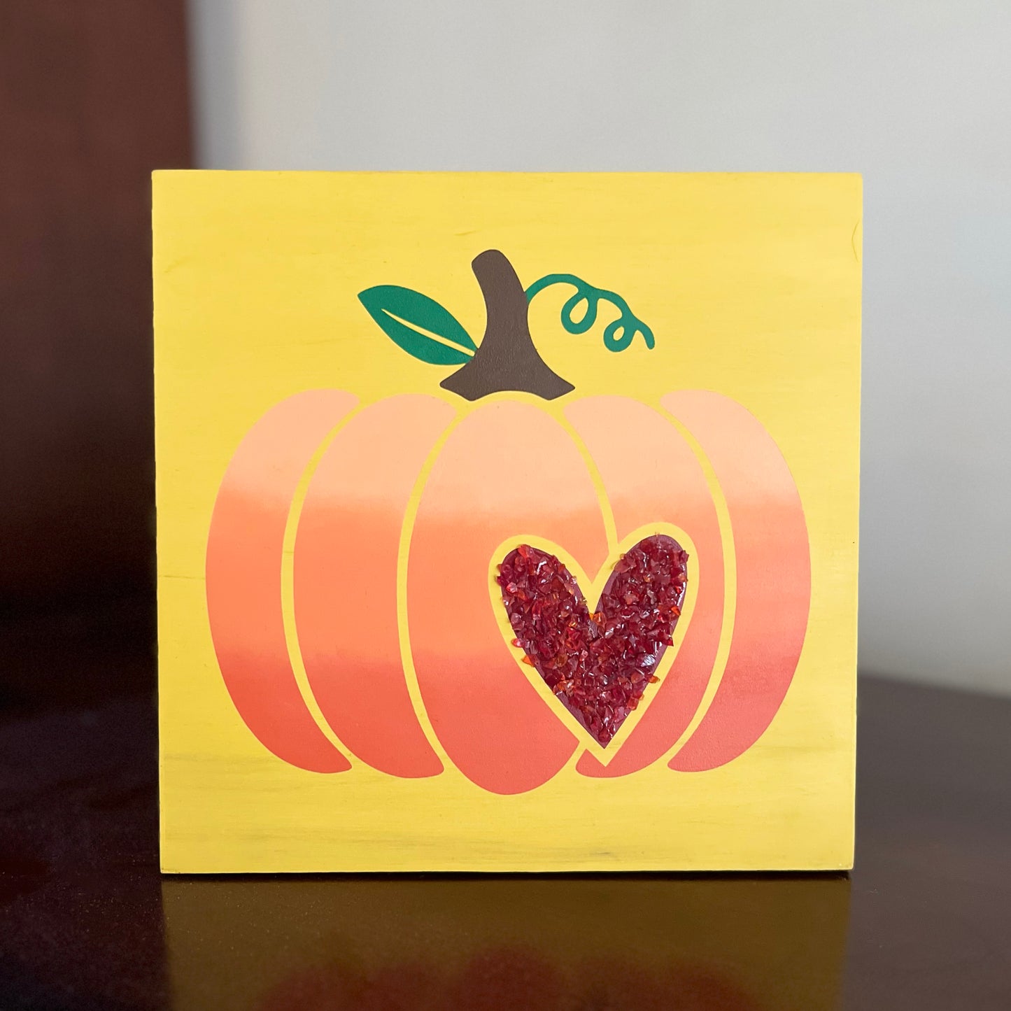 10x10 Pumpkin w/ Heart