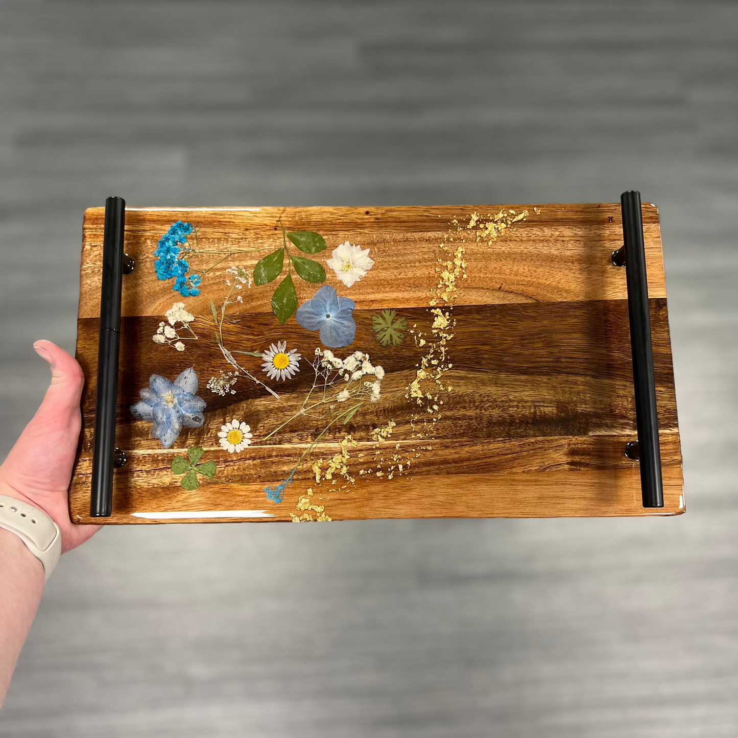 10/18/2025 - Saturday (11:00am) Pressed Flower Resin Workshop - TEEN FRIENDLY