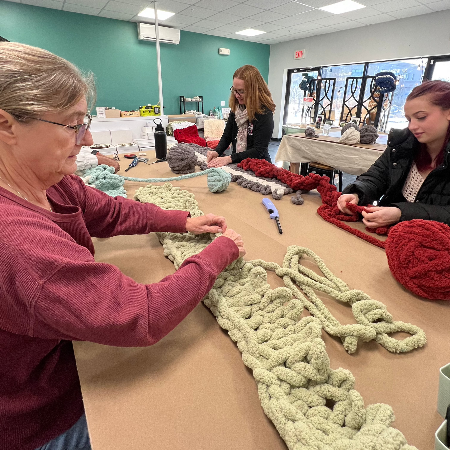 11/9/2025 - Sunday (11am) Cozy Knit Blankets Workshop - TEEN FRIENDLY