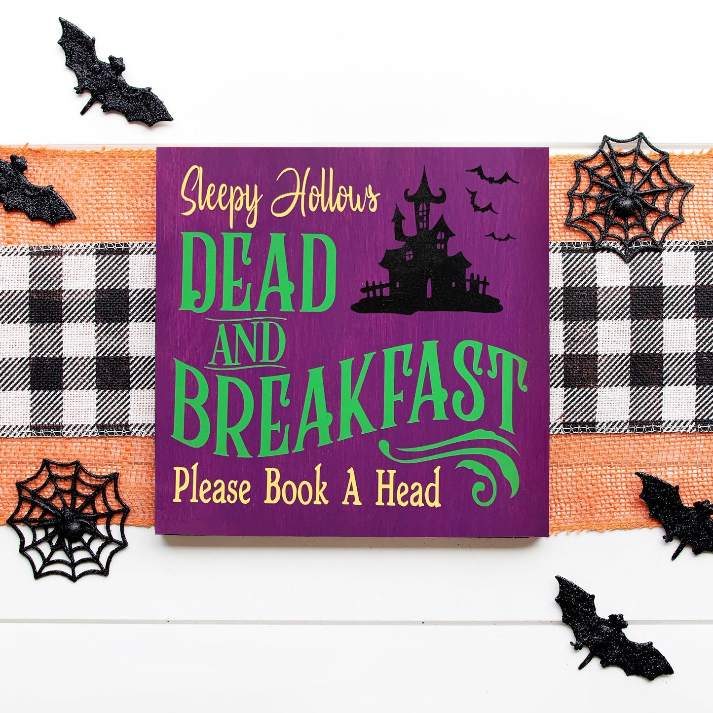 10x10 Sleepy Hollow Dead & Breakfast