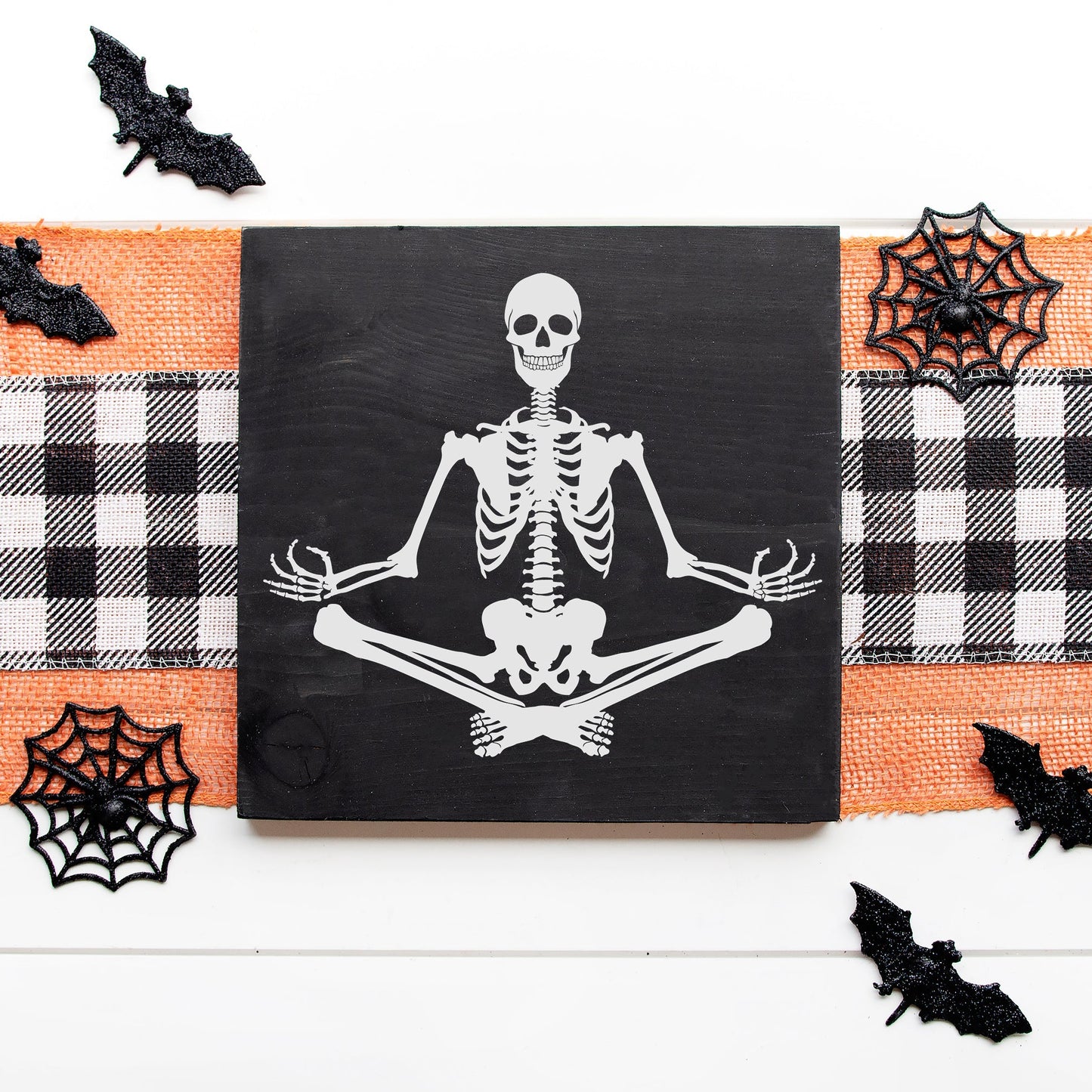 10x10 Yoga Skeleton Pose 1