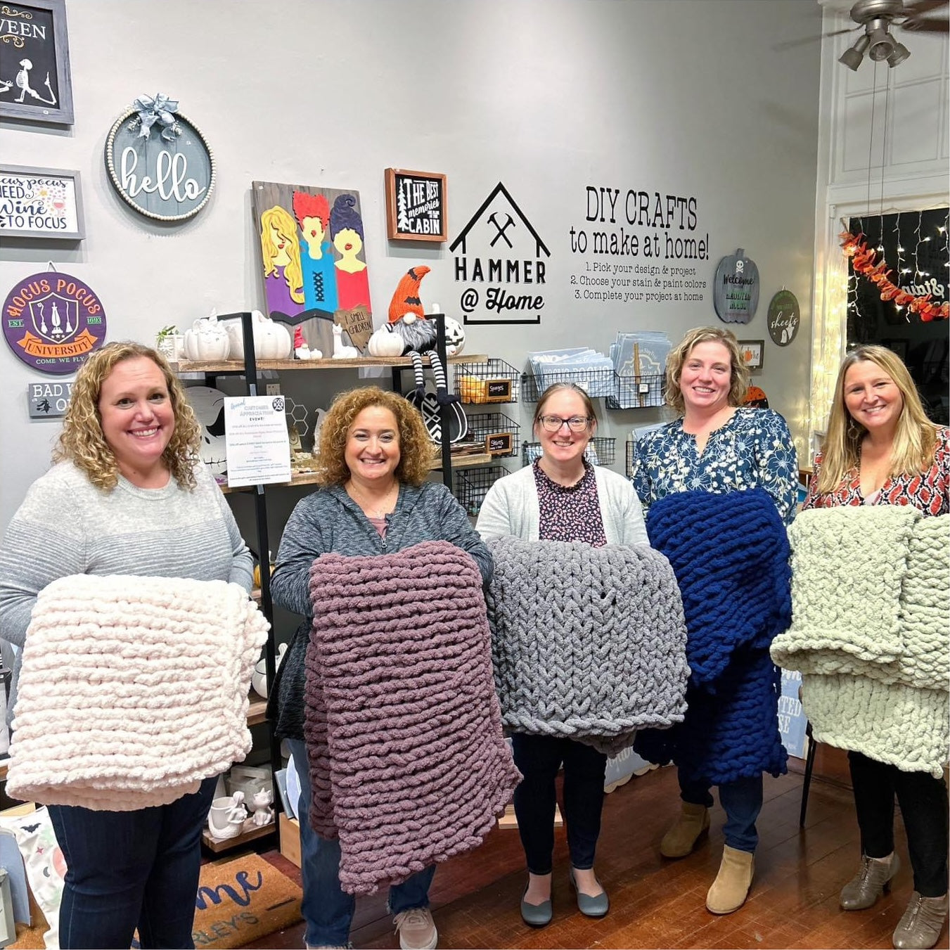 11/23/2024 - Saturday (11am) Cozy Knit Blankets Workshop