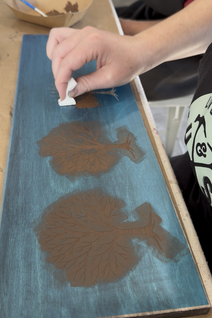 6/17/2026 - Wednesday (6pm) Crushed Glass Signs Workshop! - TEENS WELCOME!