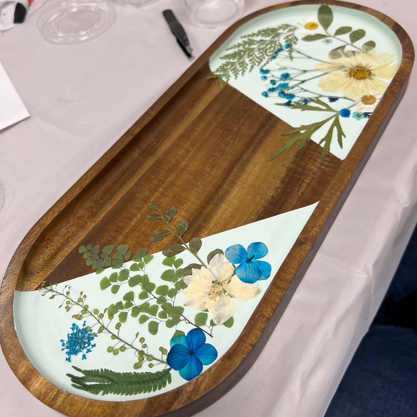 5/8/2025 - Friday (6pm) Pressed Flower Resin Workshop - TEEN FRIENDLY
