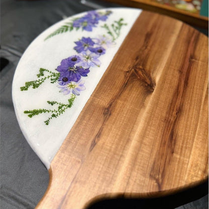 5/30/2025 - Friday (6pm) Pressed Flower Resin Workshop