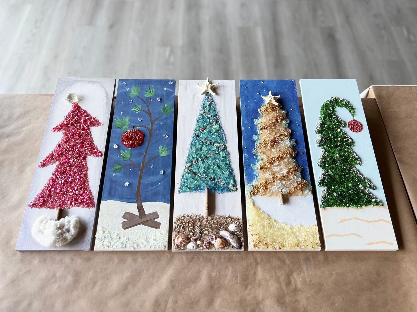 11/20/2025 - Thursday (6:00 pm) *NEW* Twinkle Trees & Festive Planks Workshop! - TEEN FRIENDLY