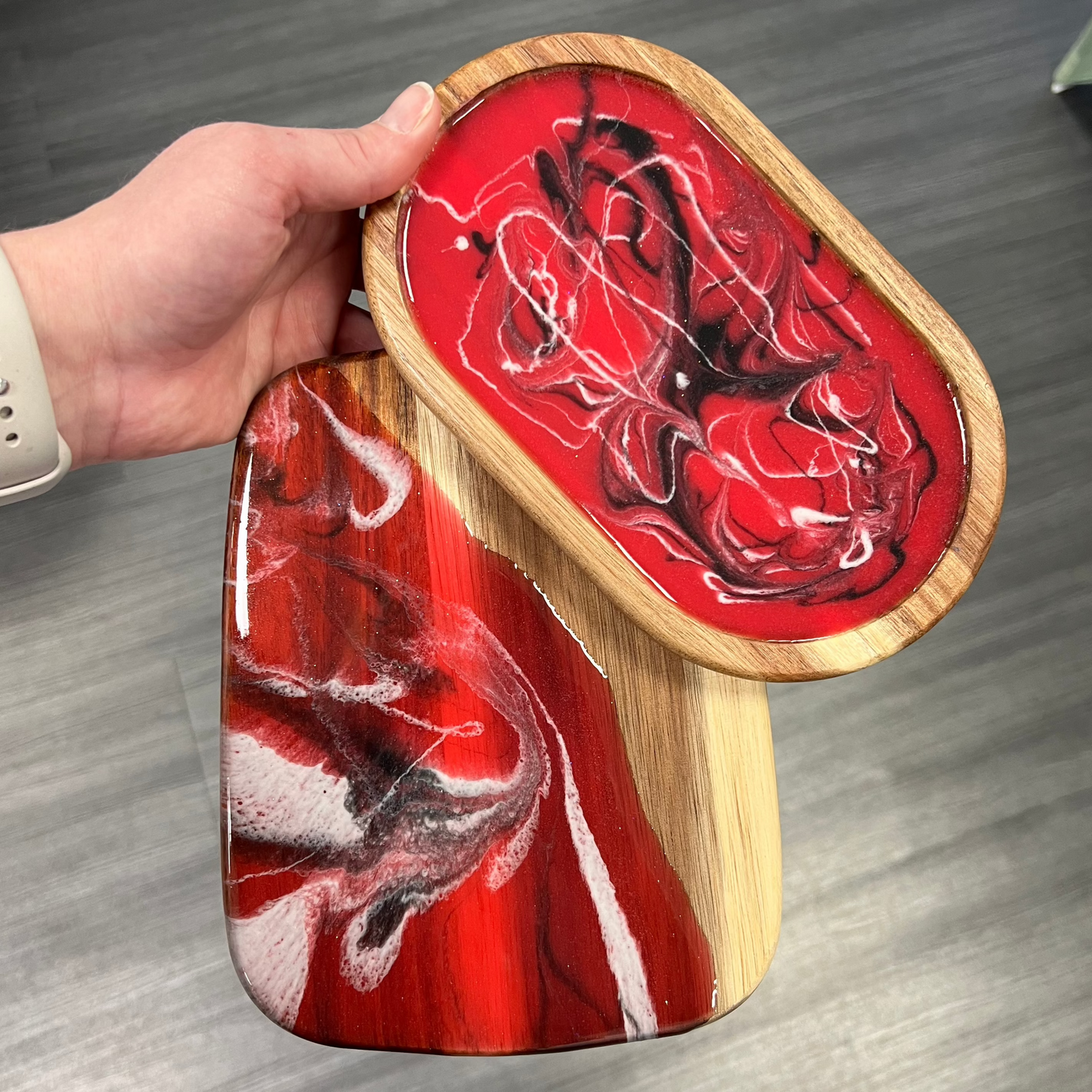 6/6/25 - Friday (6:00 & 6:45pm Staggered Seatings) Intro to Resin: Trays & Cutting Boards