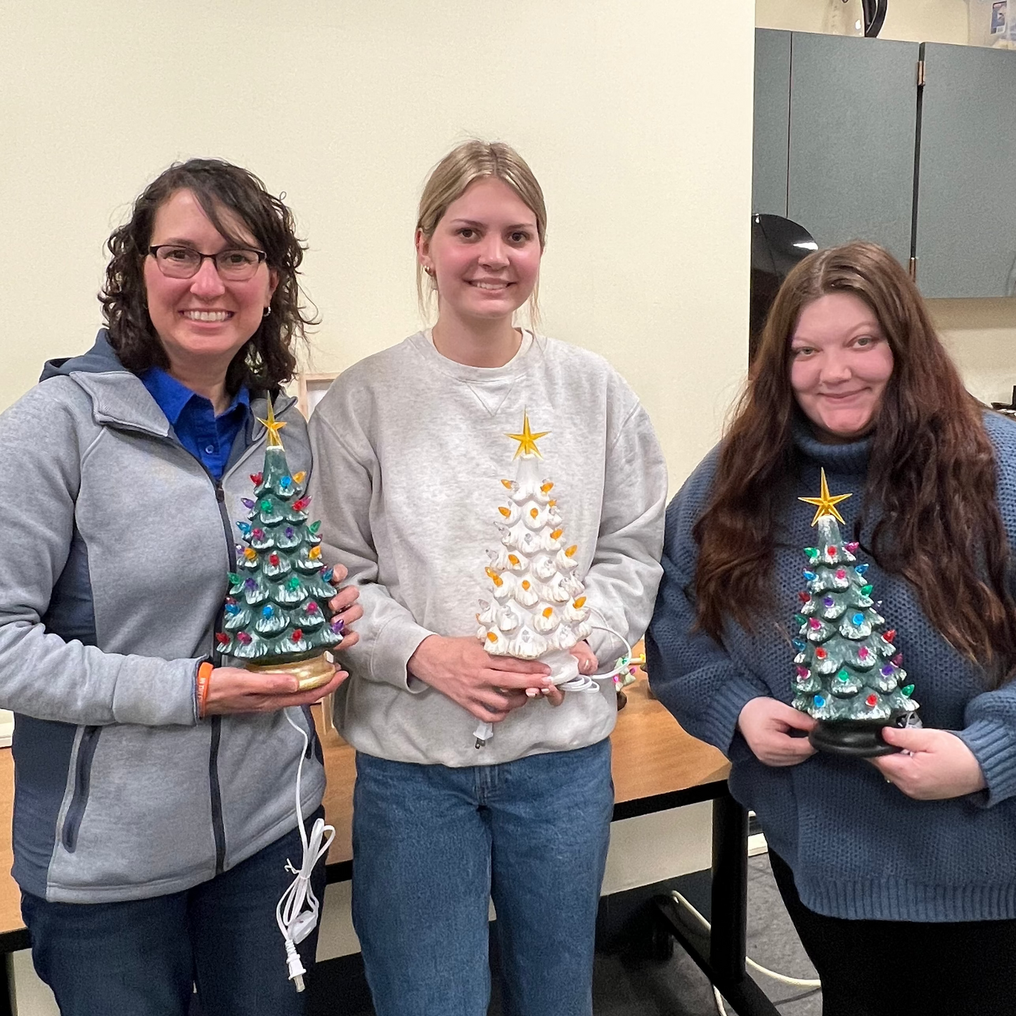 8/19/2026 - Wednesday (6pm-8pm) Nostalgic Christmas Tree Ceramics Workshop @ Moody Beach Association