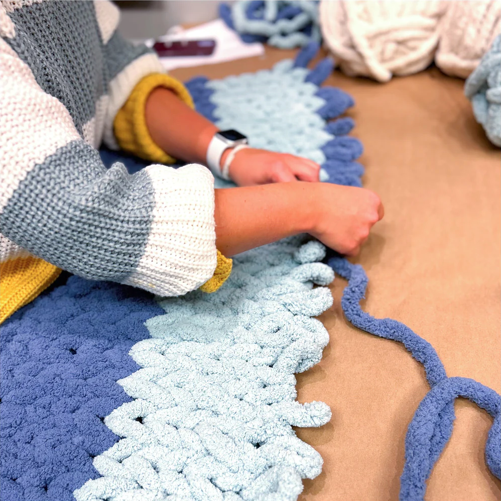 11/23/2024 - Saturday (11am) Cozy Knit Blankets Workshop