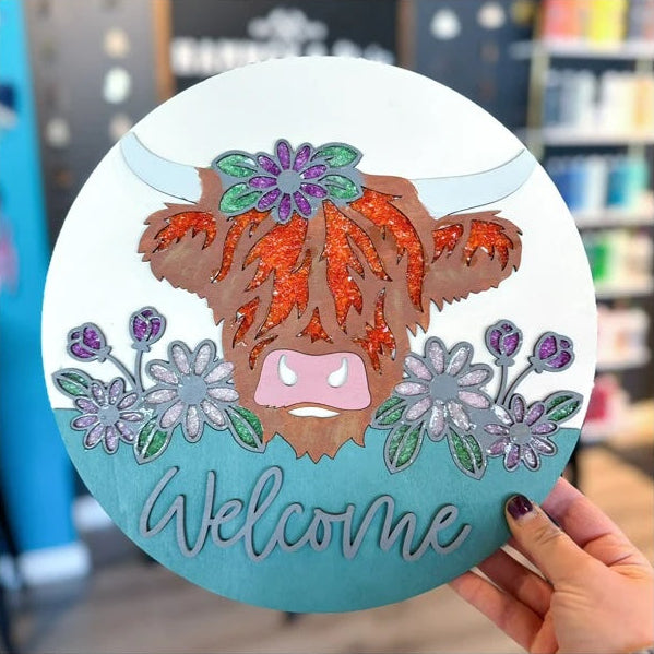 12" Round 3D Highland Cow