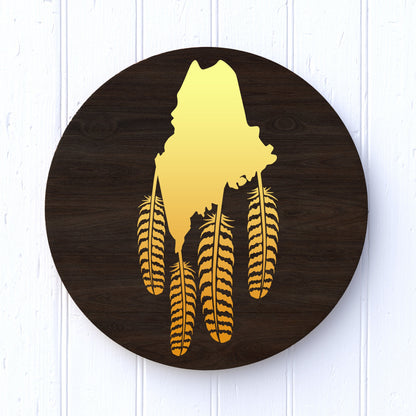 12" Round Maine w/ Turkey Feathers